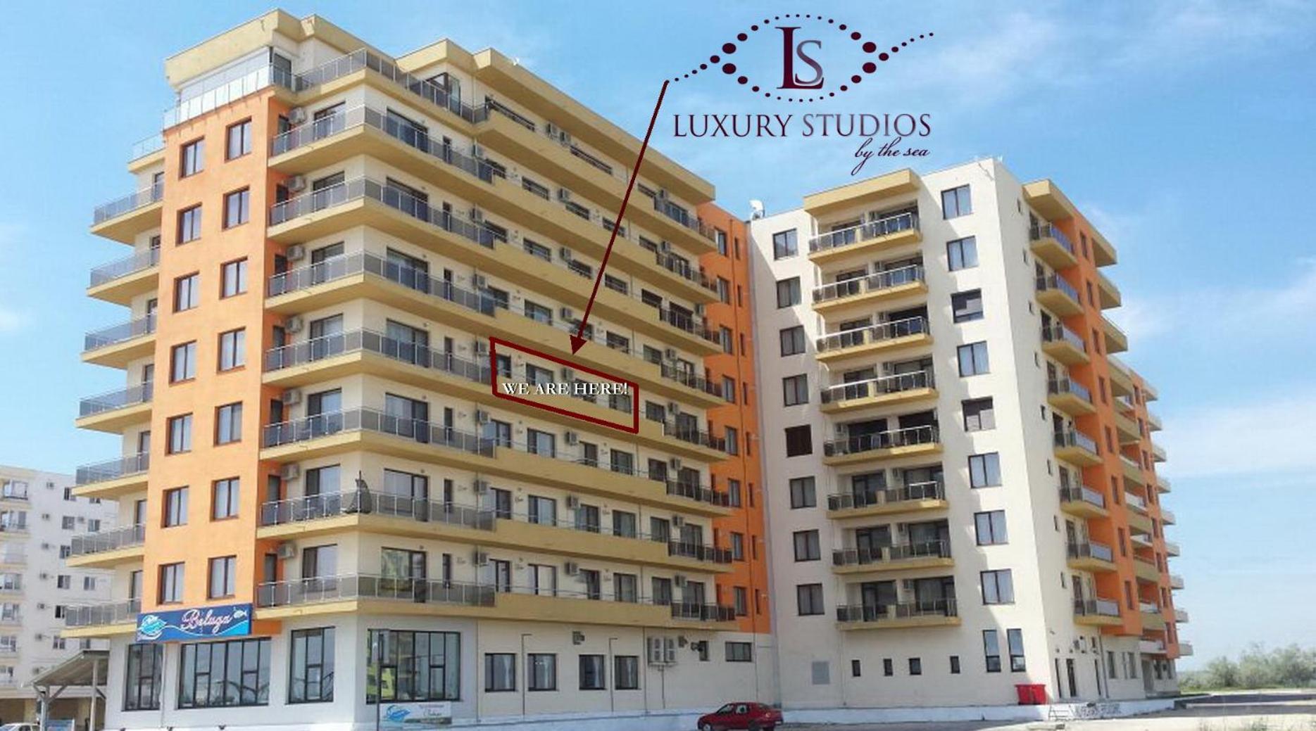 Summerland Luxury Studios By The Sea Mamaia Esterno foto